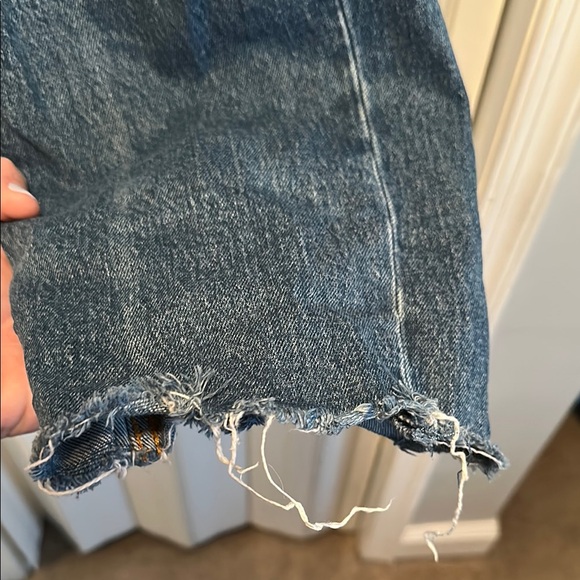 Abercrombie 90s straight mid rise curve love jeans - long, tall, plus size - Picture 3 of 4